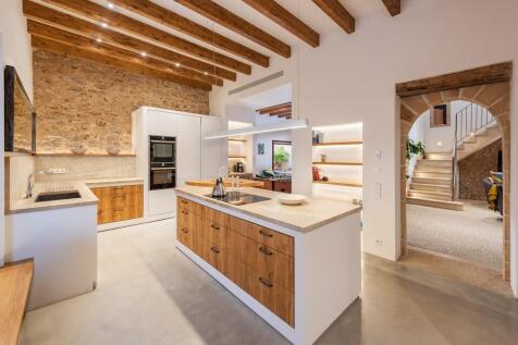 Kitchen (1)