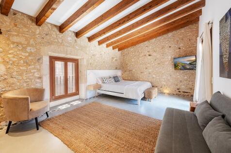 Bedroom (1)
