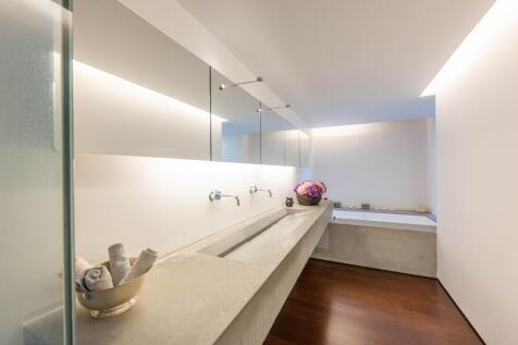 Bathroom (3)