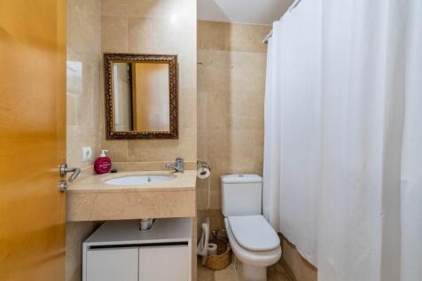 Bathroom (1)