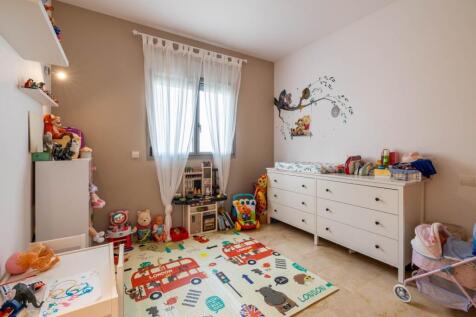 Bedroom (1)