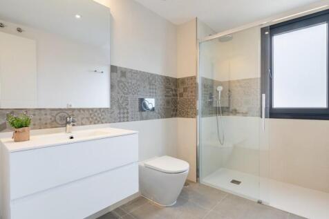 Bathroom (2)