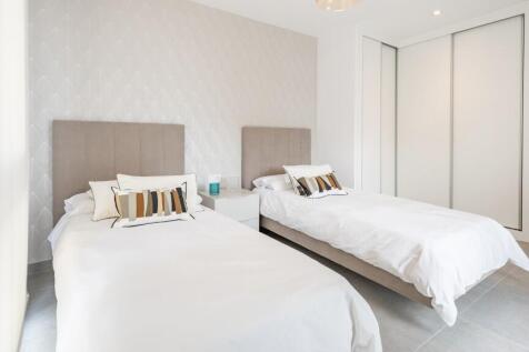 Bedroom (3)