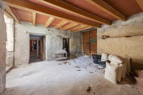Interior 1
