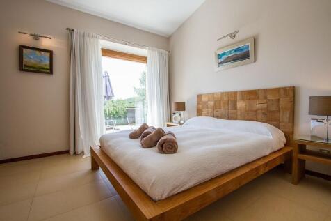 Bedroom (5)