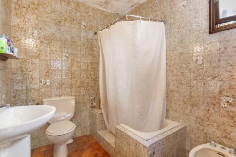 Bathroom (1)
