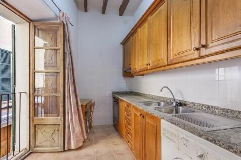 Kitchen (1)