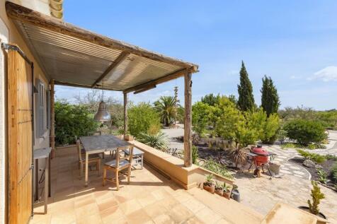 Covered Terrace (2)
