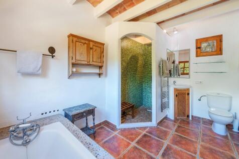 Bathroom (2)