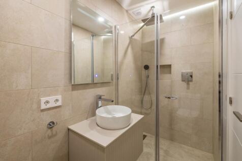 Bathroom (1)