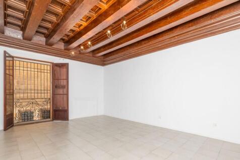 Interiors (2)