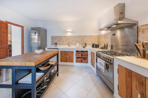 Kitchen (2)