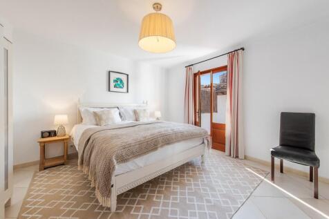 Bedroom (4)