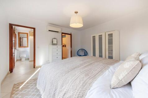 Bedroom (6)