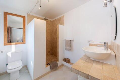 Bathroom (3)