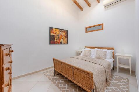 Bedroom (3)