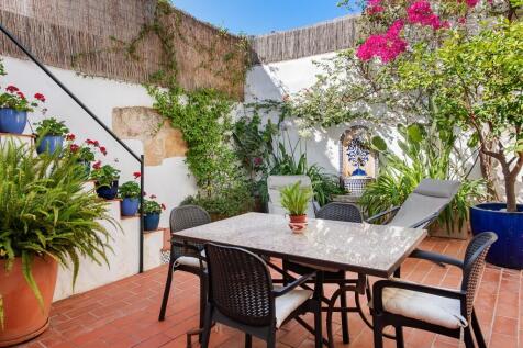 Patio (3)
