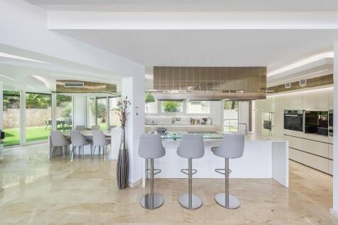 Kitchen (1)