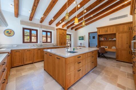 Kitchen (2)