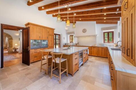 Kitchen (1)