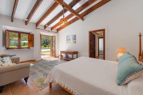 Bedroom (2)