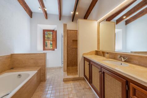 Bathroom (3)