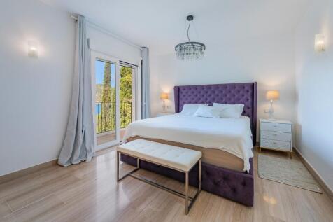 Bedroom (1)