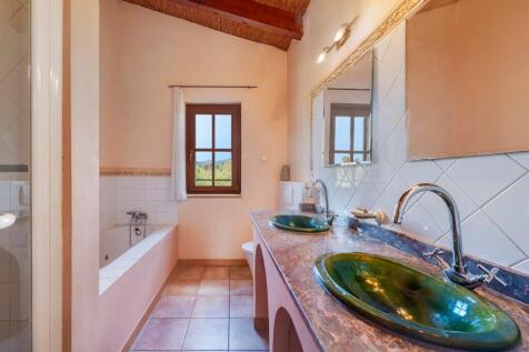Bathroom (1)