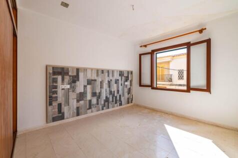 Bedroom (2)