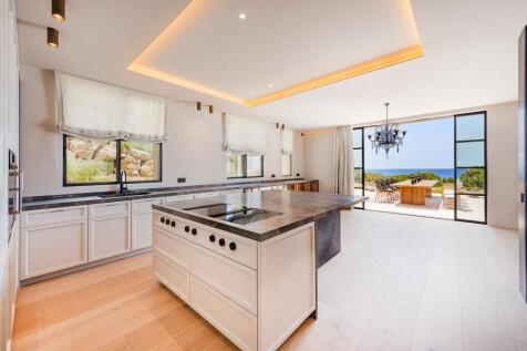 Kitchen (1)