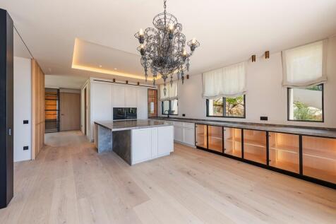 Kitchen (2)