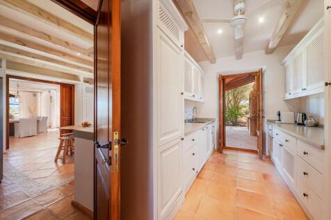 Kitchen (1)