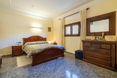 Bedroom (1)