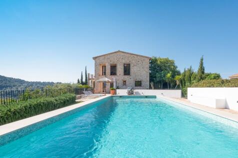 Pool and Exterior (1