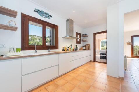 Kitchen (2)