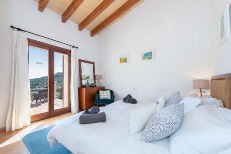 Bedroom (3)