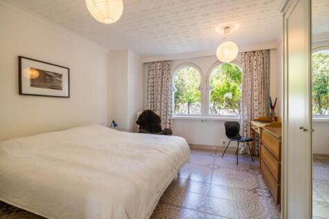 Bedroom (2)
