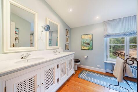 Bathroom (2)