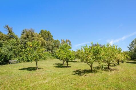 Gardens (3)
