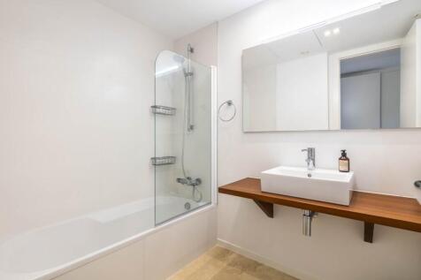 Bathroom (2)