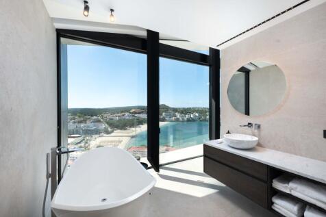 Bathroom (4)