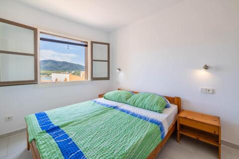 Bedroom (3)