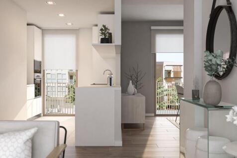 POL11849g_1_5_Living