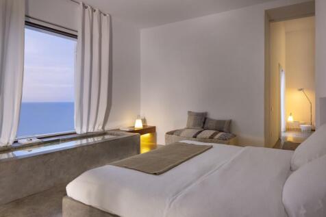 Bedroom (15)