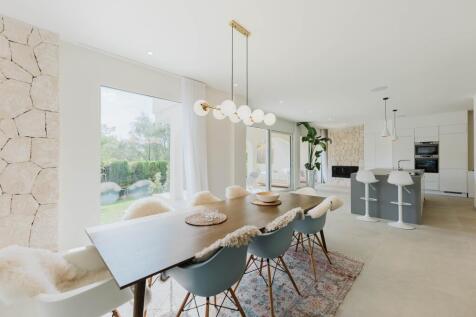 Dining (6)
