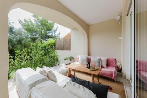 Covered Terrace (1)