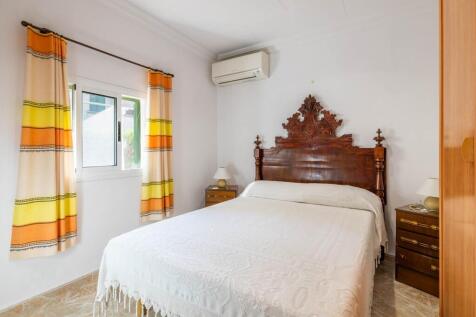 Bedroom (3)