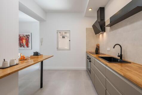 Kitchen (2)