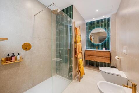 Bathroom (2)