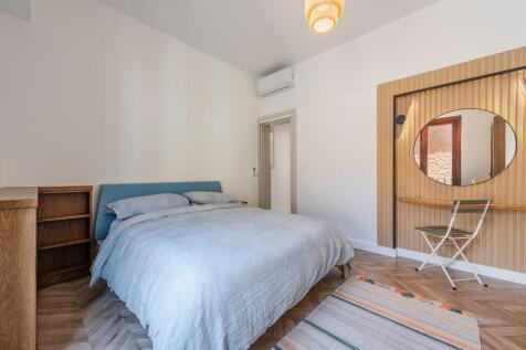 Bedroom (8)